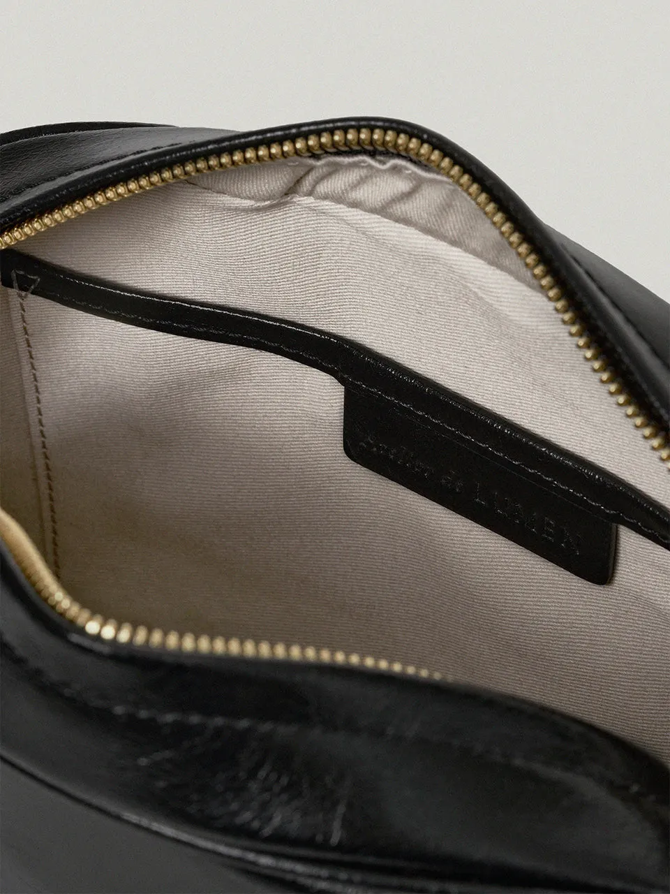 Base Petit Shoulder Bag In Soft Black